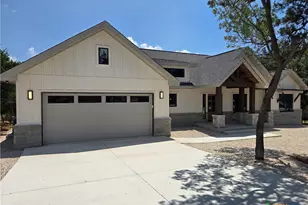 1247 Marlys Ave, Canyon Lake, TX 78133 - Photo 2