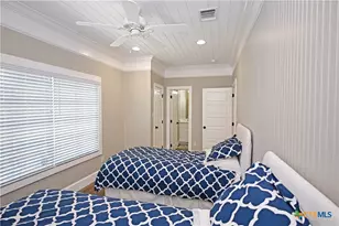 2221 Gruene Rd, New Braunfels, TX 78130 - Photo 20