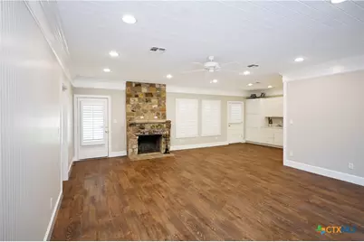 2221 Gruene Road, New Braunfels, TX 78130 - Photo 8