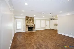 2221 Gruene Rd, New Braunfels, TX 78130 - Photo 8
