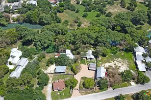 2221 Gruene Rd, New Braunfels, TX 78130 - Photo 36