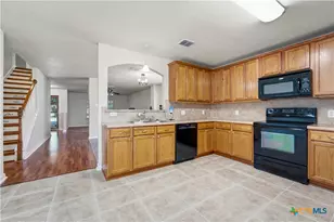8214 Comanche Pass, Converse, TX 78109 - Photo 16