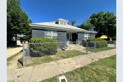 611 S 25th Street, Temple, TX 76504 - Photo 2