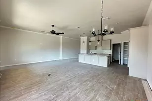 409 Magnolia, Troy, TX 76579 - Photo 10