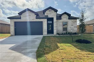 409 Magnolia, Troy, TX 76579 - Photo 2