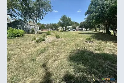 1306 S 47th Street, Temple, TX 76504 - Photo 4