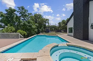 349 Arrowhead Point Rd, Belton, TX 76513 - Photo 28