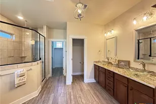 746 Northern Hills Dr, Copperas Cove, TX 76522 - Photo 18