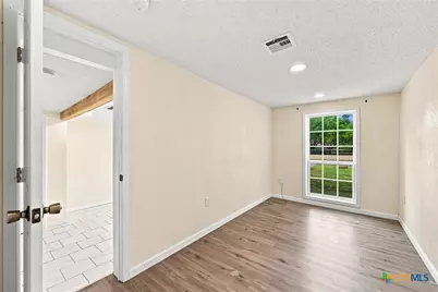 1126 W 7th Street, McGregor, TX 76657 - Photo 12
