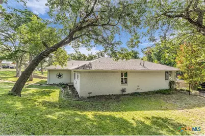 9730 Timberview Drive, Woodway, TX 76712 - Photo 4