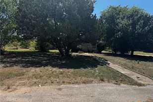 822 Wedgewood Dr, Copperas Cove, TX 76522 - Photo 1