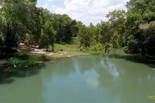 1329 River Place Dr, New Braunfels, TX 78130 - Photo 4
