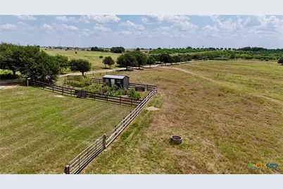4228 County Road 256, Moulton, TX 77975 - Photo 40