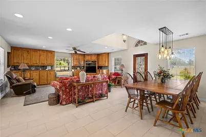 7135 Brown Road, Flatonia, TX 78941 - Photo 4