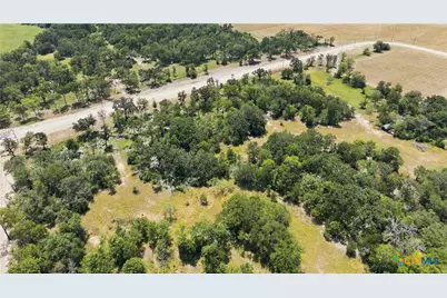 408 Cresent Bend, Cameron, TX 76520 - Photo 10