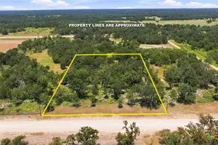 408 Cresent Bend, Cameron, TX 76520 - Photo 1