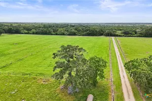 778 Co Rd 123, Edna, TX 77957 - Photo 42