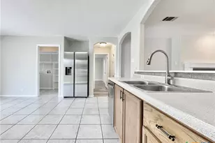 1909 E Horizon Park Blvd, Leander, TX 78641 - Photo 14