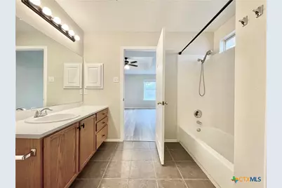 1909 E Horizon Park Boulevard, Leander, TX 78641 - Photo 26