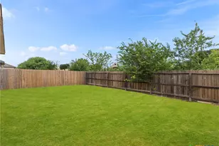 9907 Belmore Cove, San Antonio, TX 78245 - Photo 32