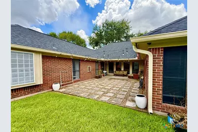 106 Westbrook Drive, Victoria, TX 77904 - Photo 42