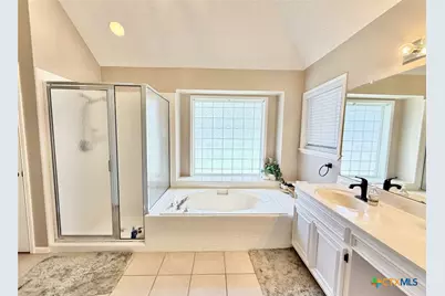 106 Westbrook Drive, Victoria, TX 77904 - Photo 26