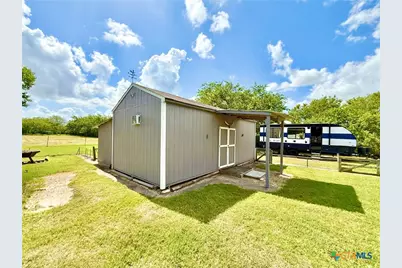 549 County Road 431, Lolita, TX 77971 - Photo 26