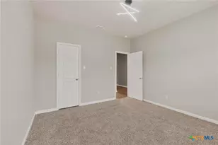 1141 Amber Lk, Seguin, TX 78155 - Photo 26
