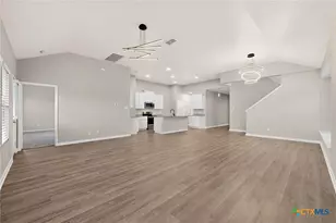 1141 Amber Lk, Seguin, TX 78155 - Photo 6