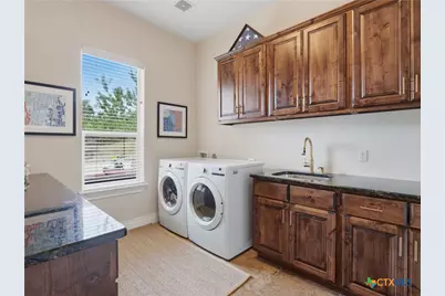 324 Valley Lodge, New Braunfels, TX 78132 - Photo 20