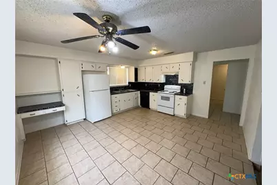 2408 Carnation Drive, Killeen, TX 76542 - Photo 4
