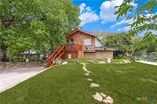 8570 River Rd, New Braunfels, TX 78132 - Photo 12
