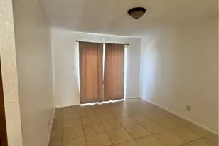 213 Versailles St, Victoria, TX 77904 - Photo 10