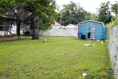 403 S Nolan, Cameron, TX 76520 - Photo 18