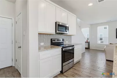 120 Blue Agate Court, Jarrell, TX 76537 - Photo 10