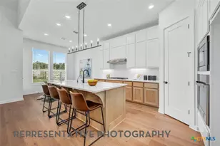 1010 Thiele St, San Antonio, TX 78224 - Photo 2