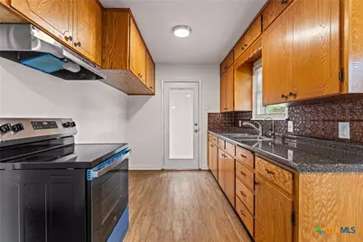 511 Curtis Avenue, Troy, TX 76579 - Photo 8