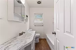 511 Curtis Ave, Troy, TX 76579 - Photo 14