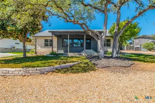 466 Arrowhead Point Rd, Belton, TX 76513 - Photo 2
