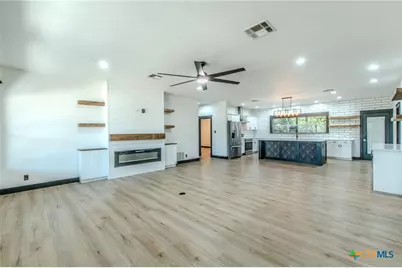 466 Arrowhead Point Road #A, Belton, TX 76513 - Photo 1