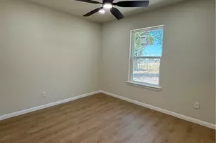 1110 W Calhoun Ave, Temple, TX 76504 - Photo 16