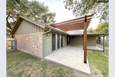 220 Navajo Drive, Victoria, TX 77904 - Photo 34