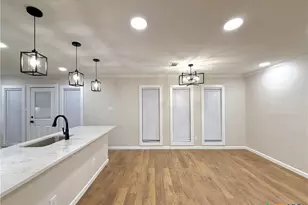 220 Navajo Dr, Victoria, TX 77904 - Photo 12