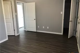 1818 Castroville Trl, Copperas Cove, TX 76522 - Photo 4