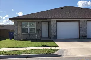 1818 Castroville Trl, Copperas Cove, TX 76522 - Photo 1