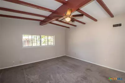 409 Oak Street, Copperas Cove, TX 76522 - Photo 2
