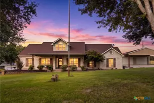 1413 Country Hills Dr, La Vernia, TX 78121 - Photo 1