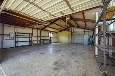 1413 Country Hills Drive, La Vernia, TX 78121 - Photo 38