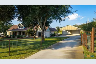 1413 Country Hills Drive, La Vernia, TX 78121 - Photo 2