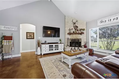 1413 Country Hills Drive, La Vernia, TX 78121 - Photo 20